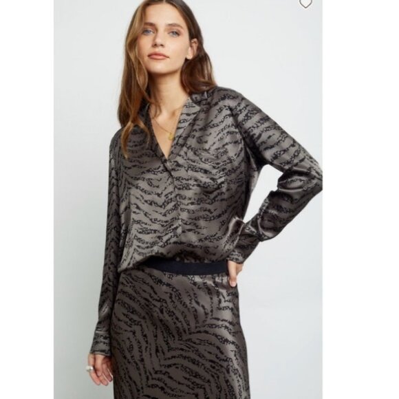 Rails Tops - NWT Rails Rebel Shirt Olive Spotted Tiger Stripe